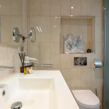 Quiet 1br With Ac Near Opera & Champs-elysees Apartment Paris